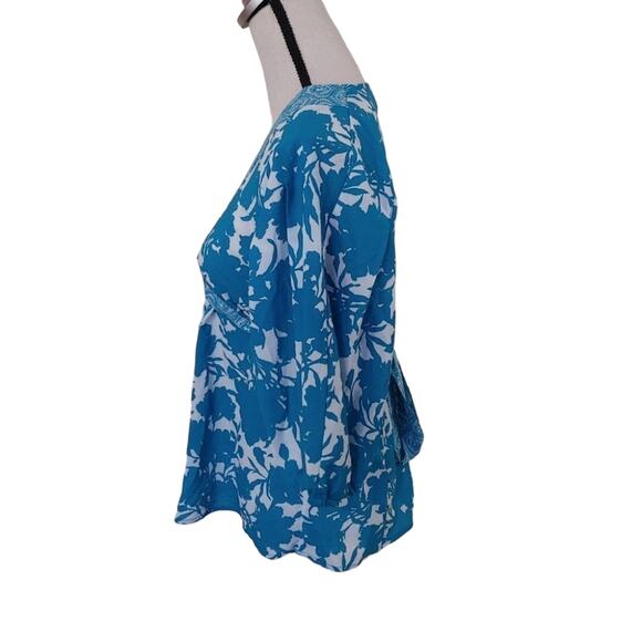 George Floral Flowers Size Small S Blue White Coastal Greece V Neck Blouse - Picture 7 of 11